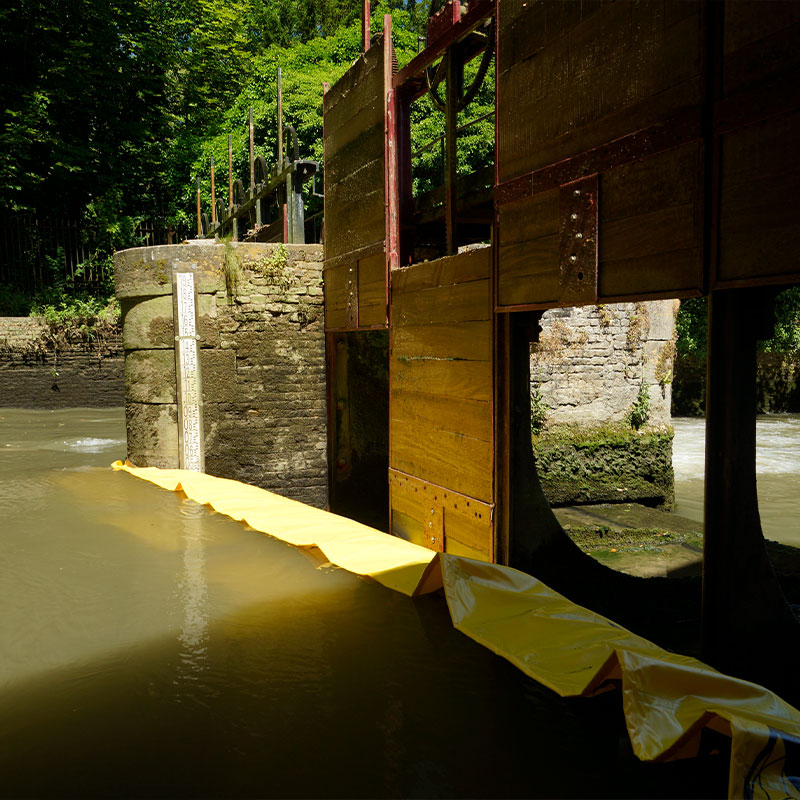 " Moulin de Pidou'nun 15. Yüzyılın Restorasyonu | Rivière Aa - Water-Gate © esnek batardo WA-2850"